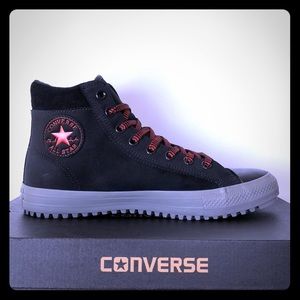 BRAND NEW Converse Chuck Boot Hi!!!